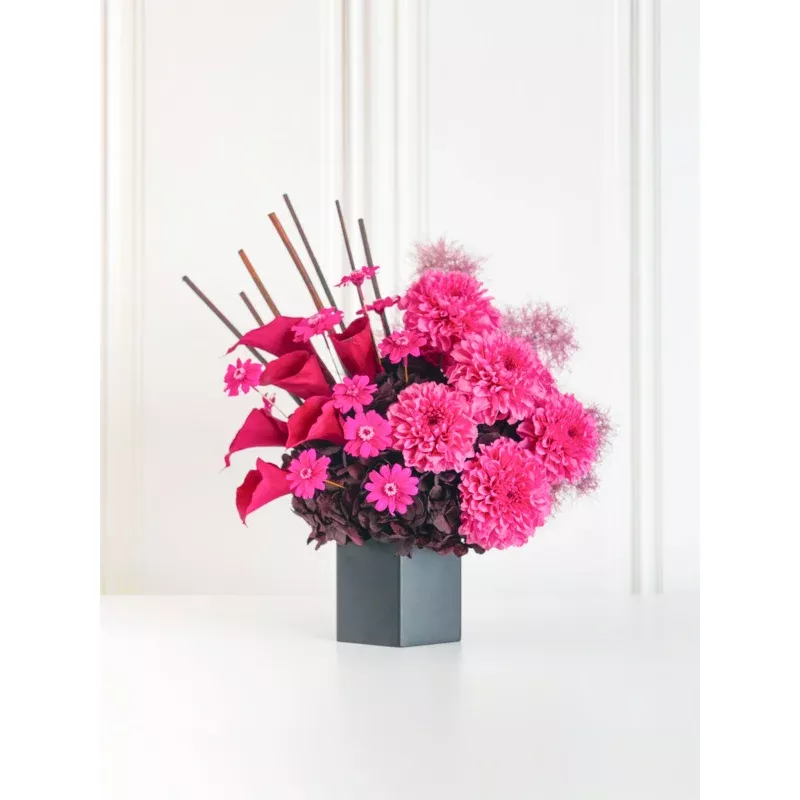 nuit-fuchsia-preserved-flower-arrangement Nuit Fuchsia – Preserved Flower Arrangement